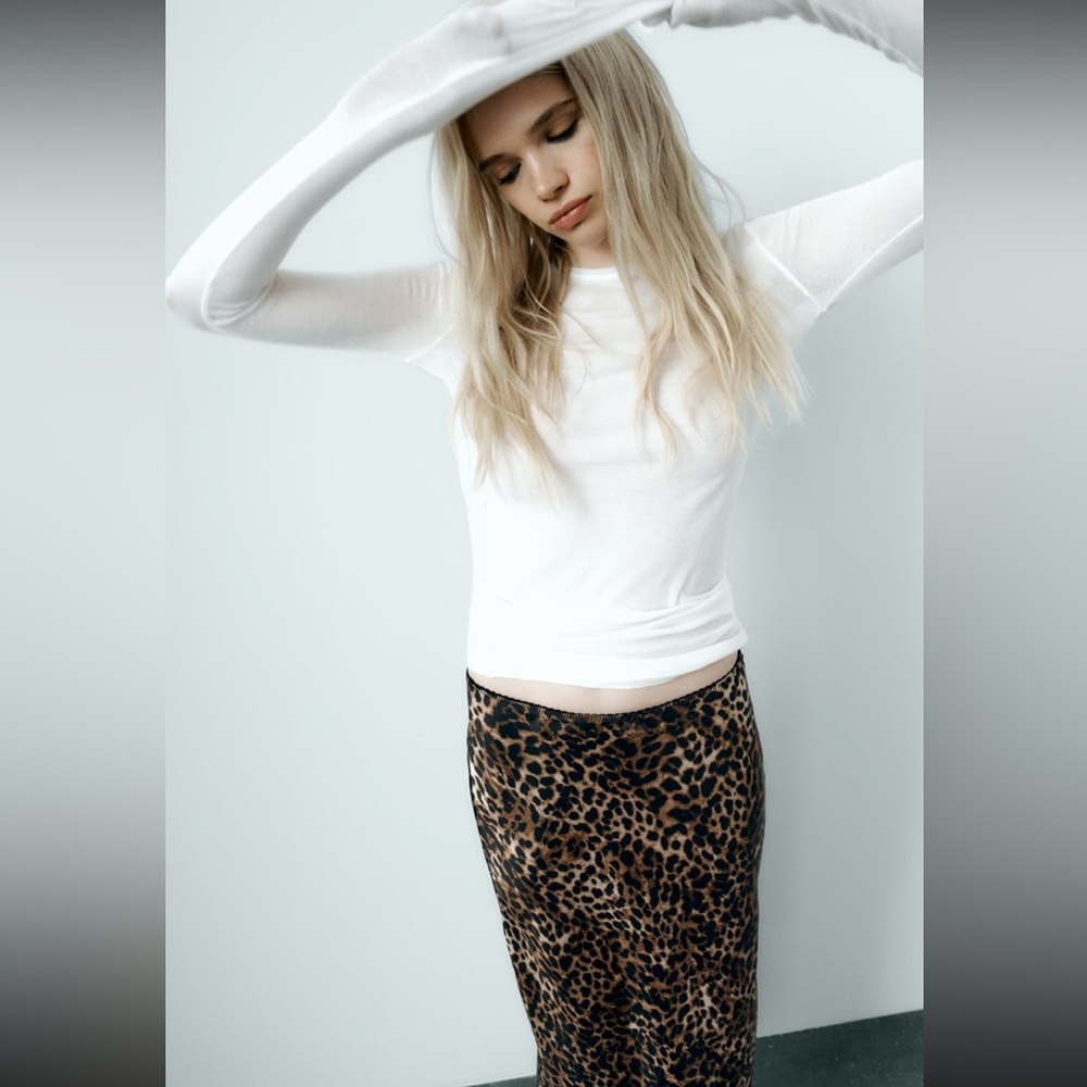 NWOT never worn Zara leopard slip skirt with little front bow